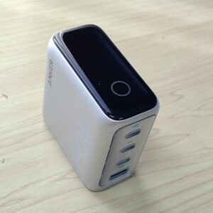 anker_charger140w_p2